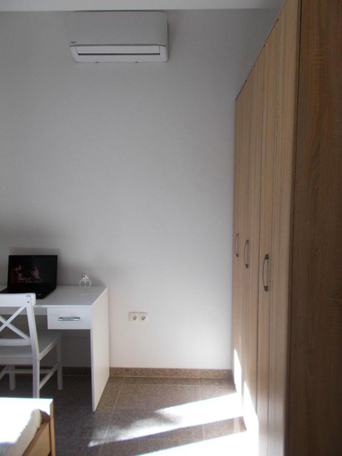 Kovac Riverfront Apartments Mostar Esterno foto