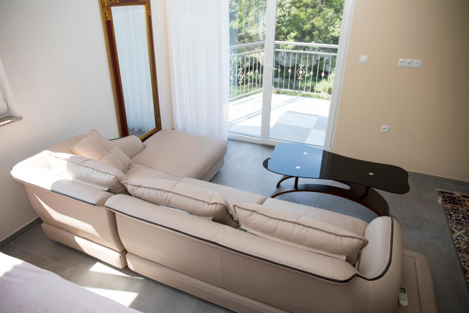 Kovac Riverfront Apartments Mostar Esterno foto