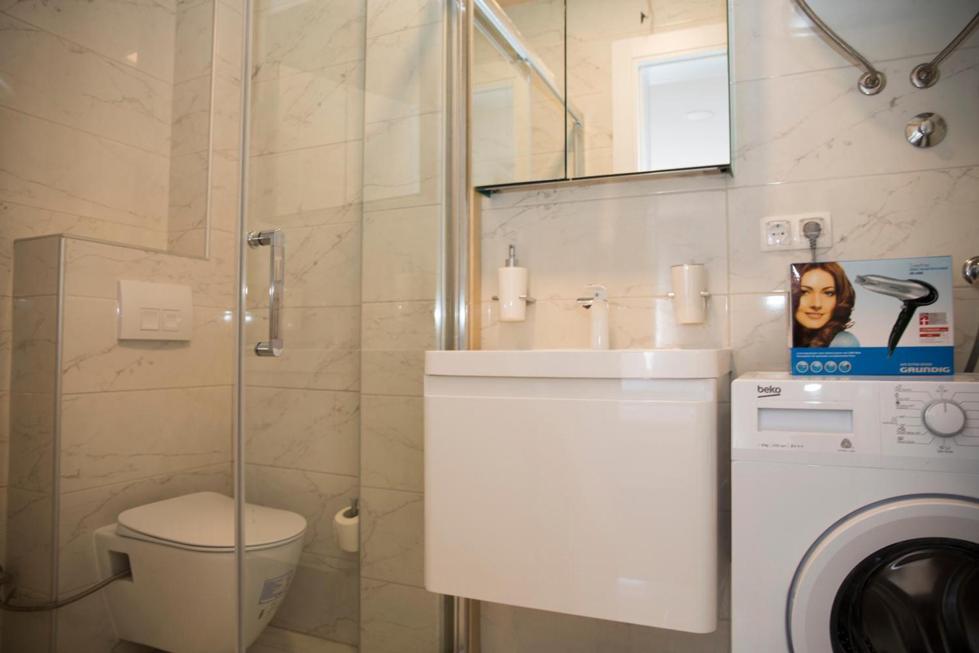 Kovac Riverfront Apartments Mostar Esterno foto